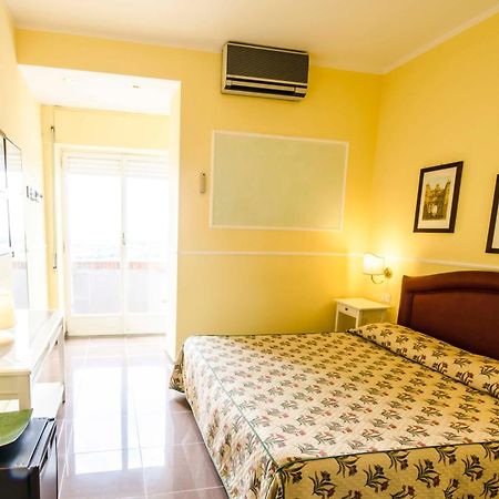 Hotel Tarconte Tarquinia Zewnętrze zdjęcie