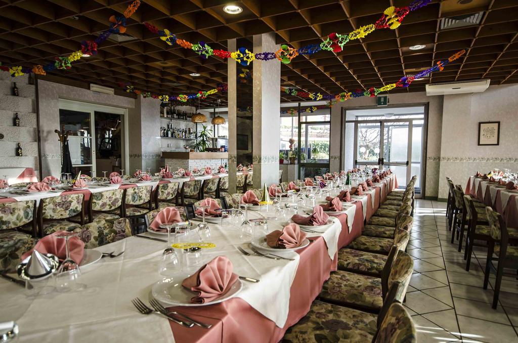 Hotel Tarconte Tarquinia Zewnętrze zdjęcie