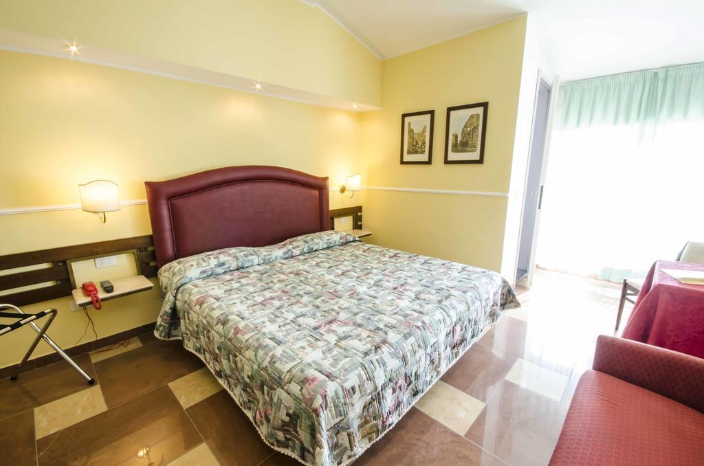 Hotel Tarconte Tarquinia Zewnętrze zdjęcie