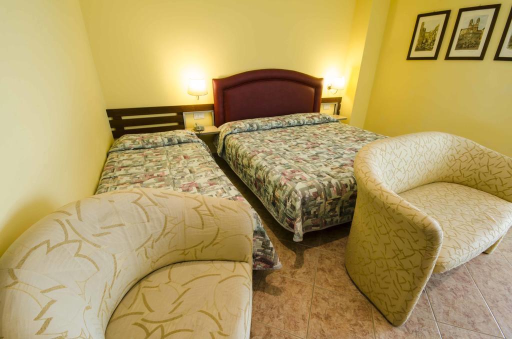 Hotel Tarconte Tarquinia Zewnętrze zdjęcie