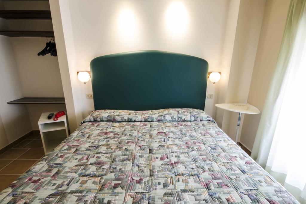 Hotel Tarconte Tarquinia Zewnętrze zdjęcie