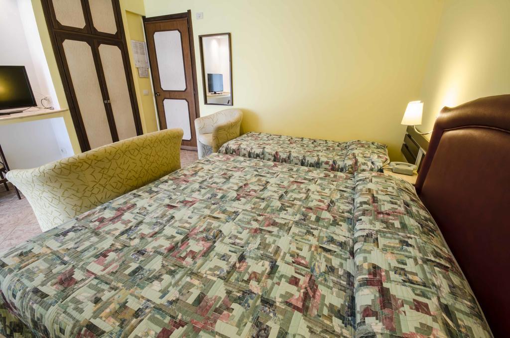 Hotel Tarconte Tarquinia Zewnętrze zdjęcie